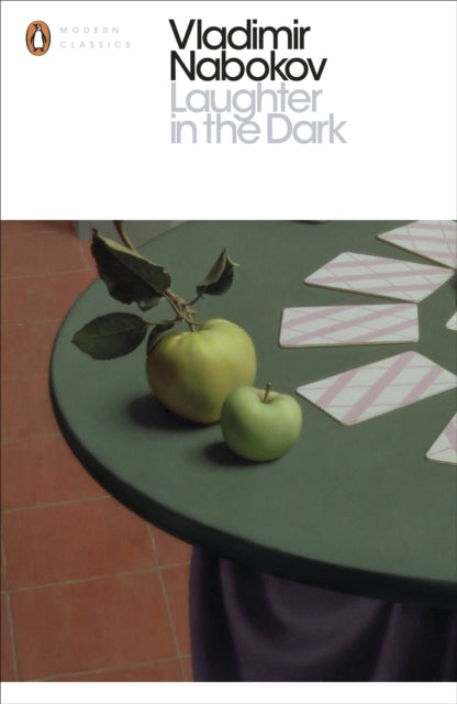 Laughter in the Dark - 9780141186528